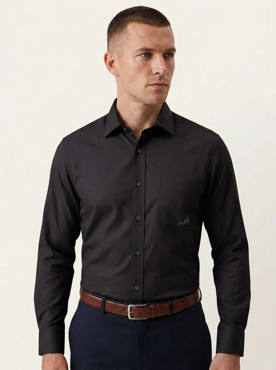 Men's Non-Iron Cotton Embroidered Logo Formal Shirt