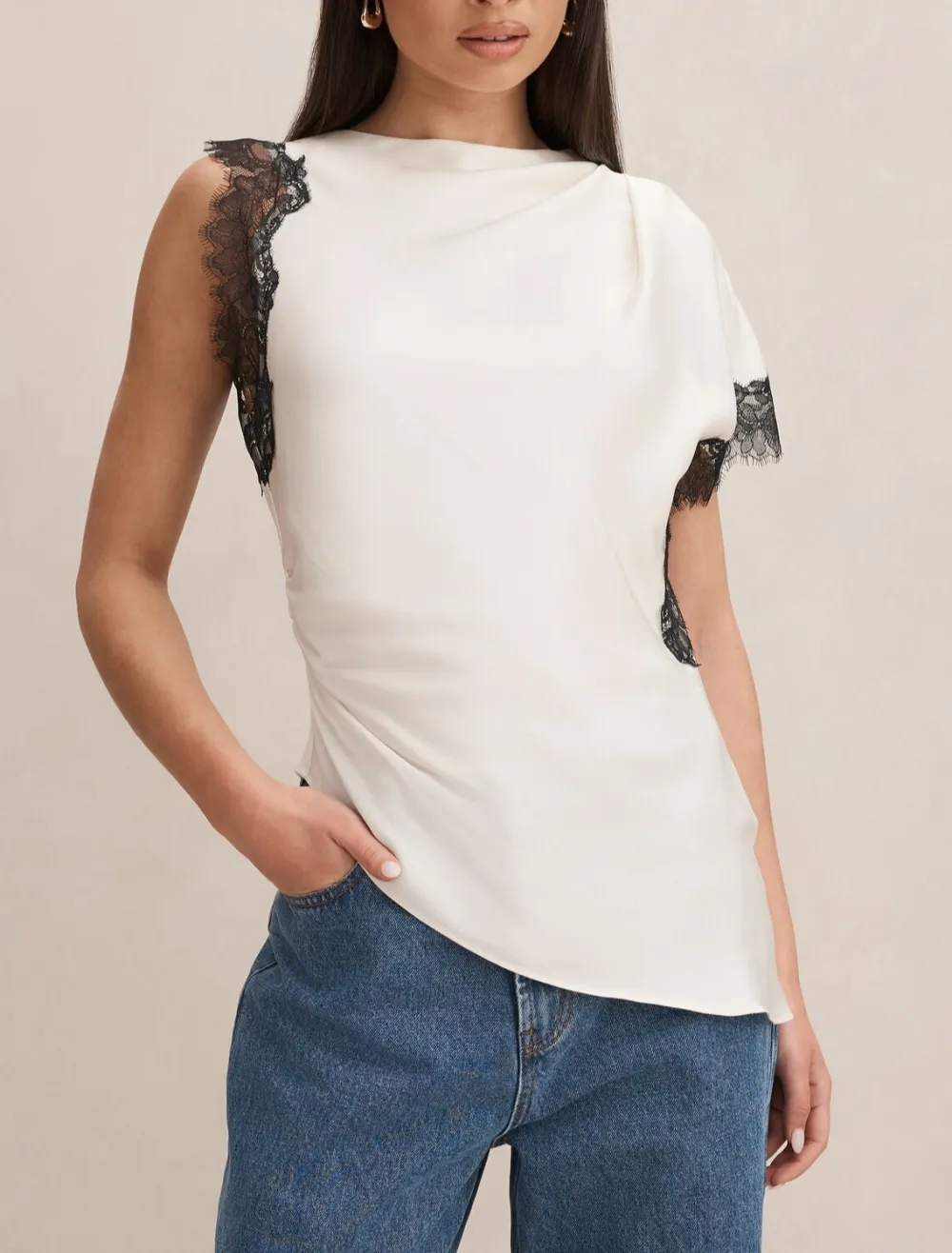 White Lace Trim One-Shoulder Sleeveless Top