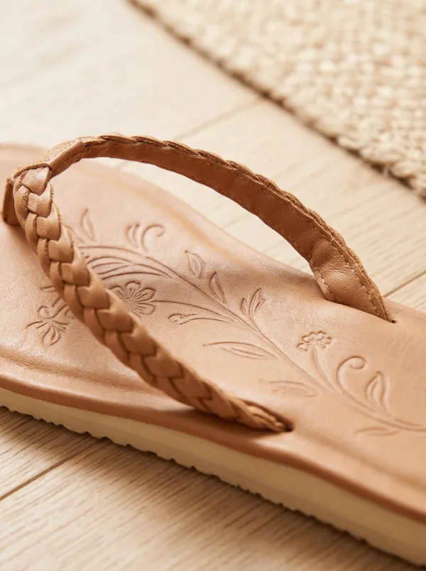 Women's Braided Strap Floral Flat Flip Flops