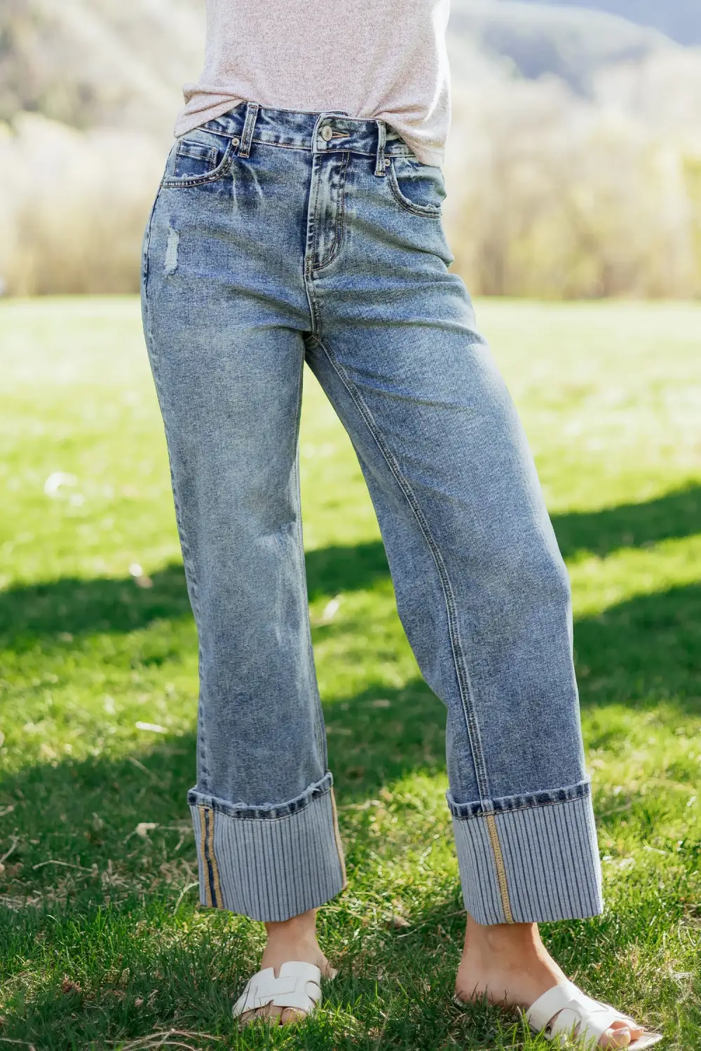 Women's Cuffed Straight Loose Jeans