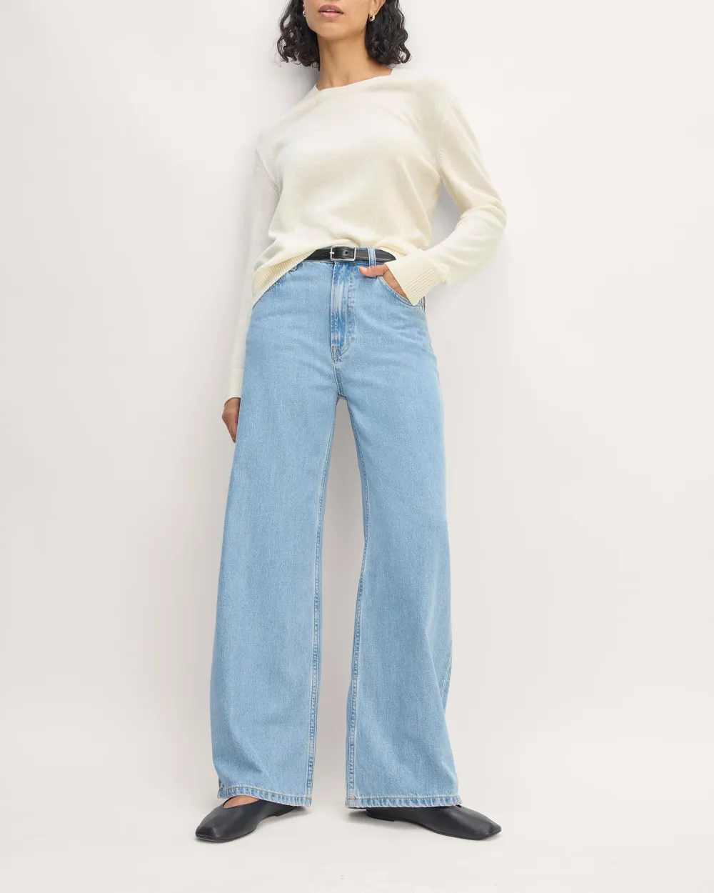 The White Classic Crew in Cashmere