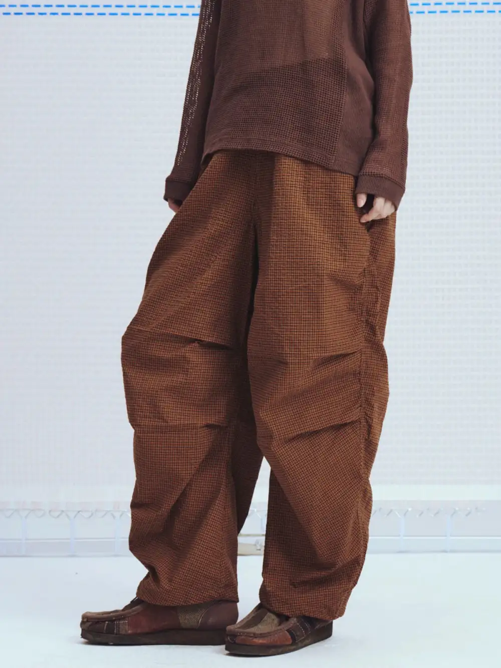 Wide-Leg Distressed Pants