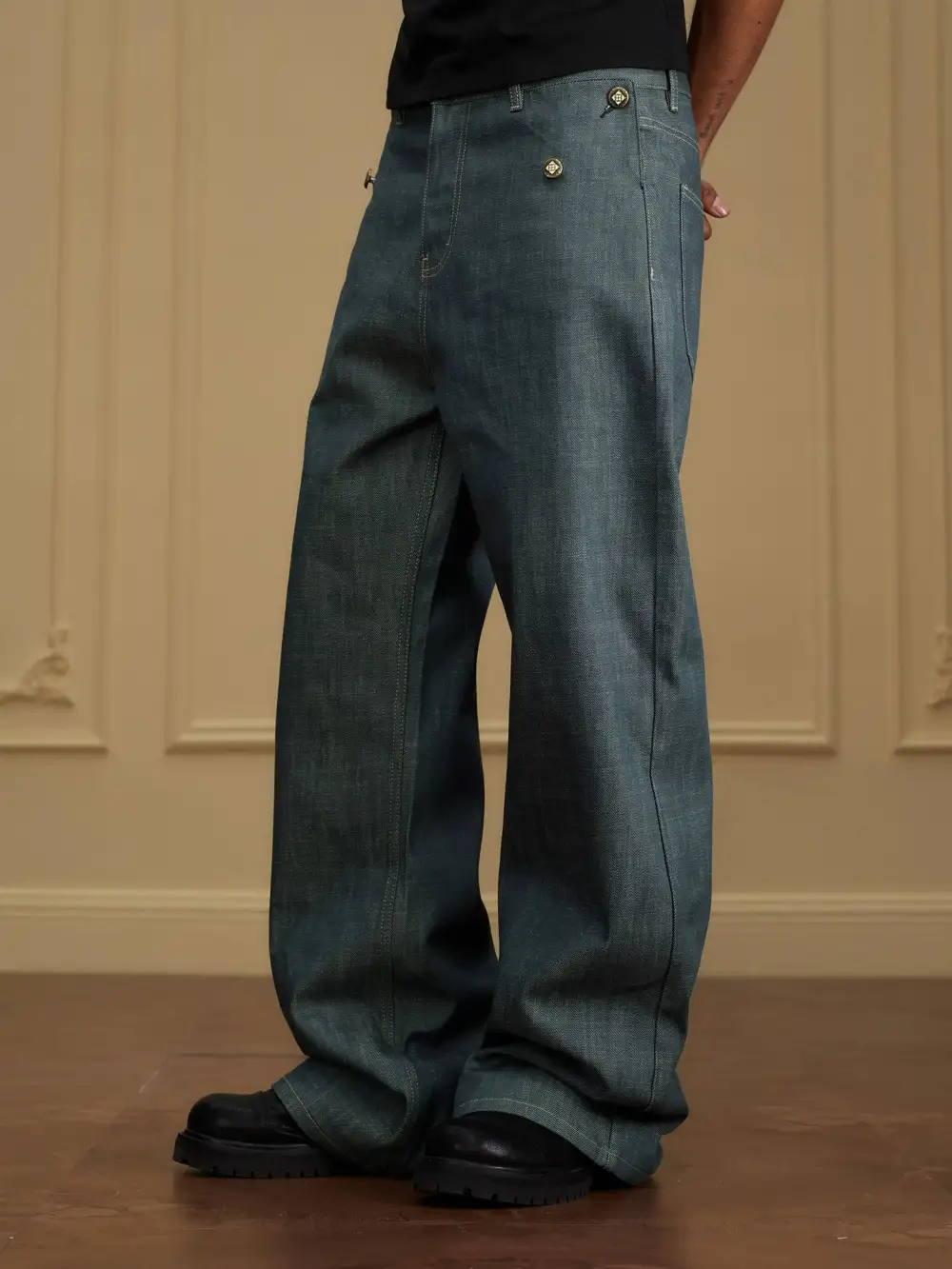 Paneled Pocket Wide Leg Jeans