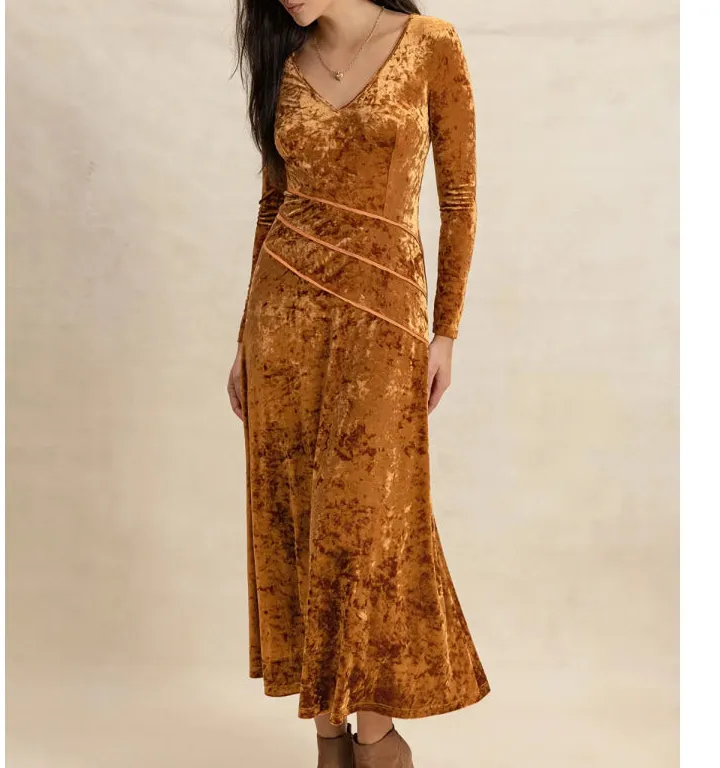 Everyday V-Neck Long Sleeve Midi Dress