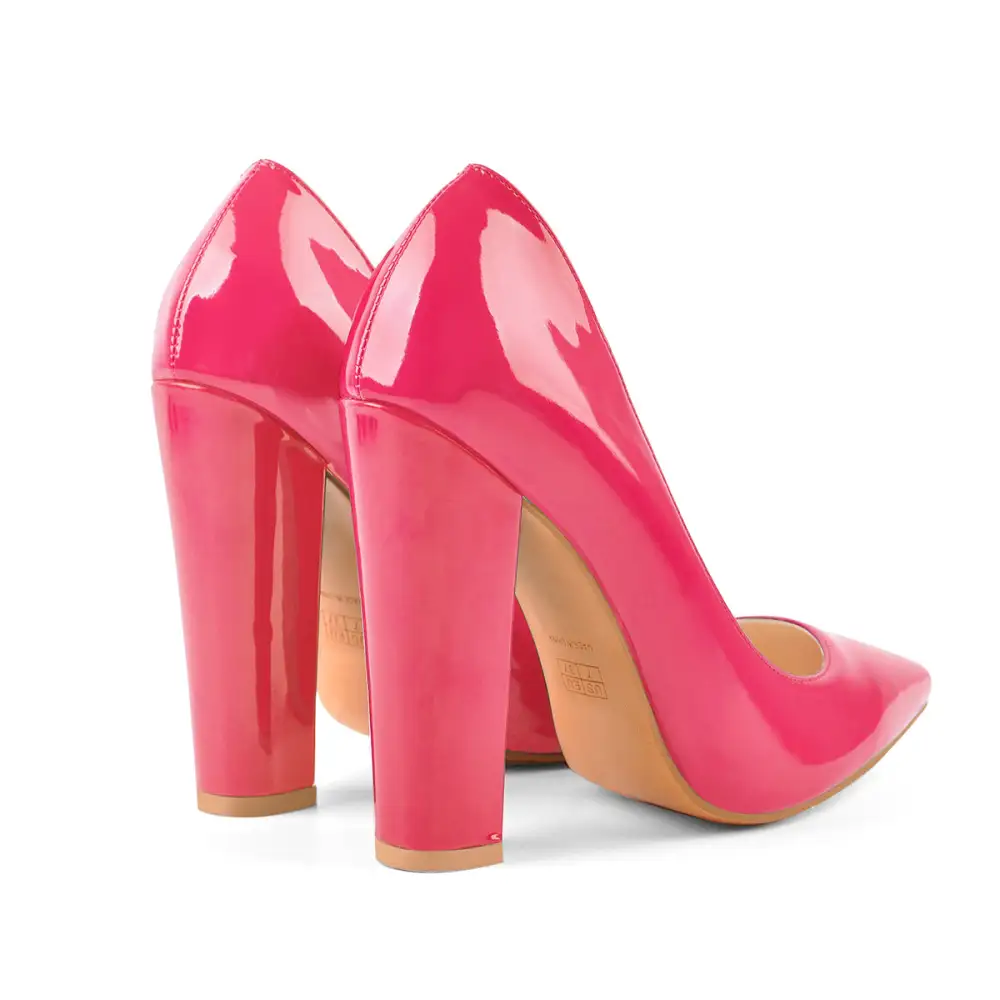 Elegant Pointed Toe Chunky Heel Pumps