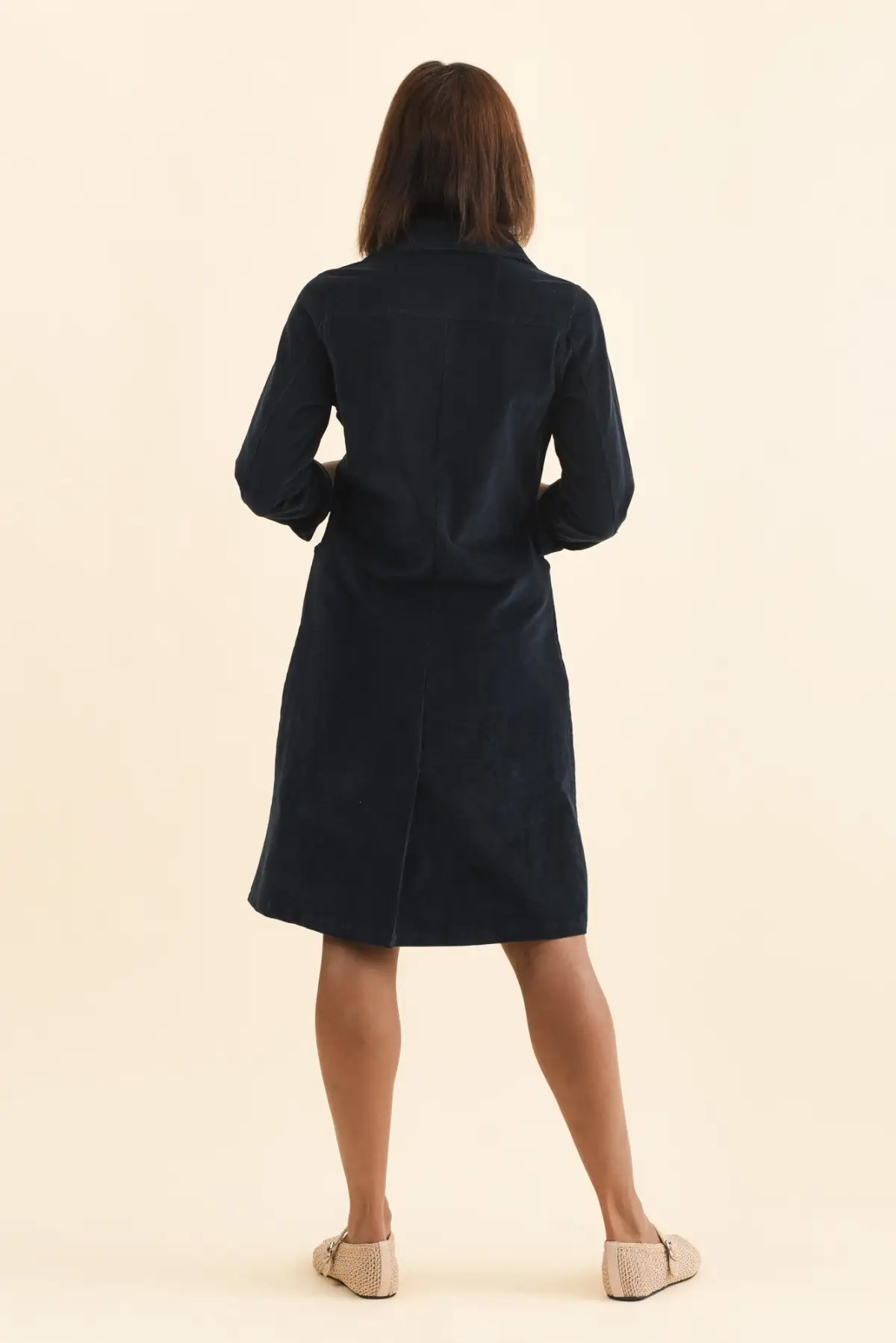 Cotton Button-Front Pocket Collared Long-Sleeve A-Line Knee-Length Dress