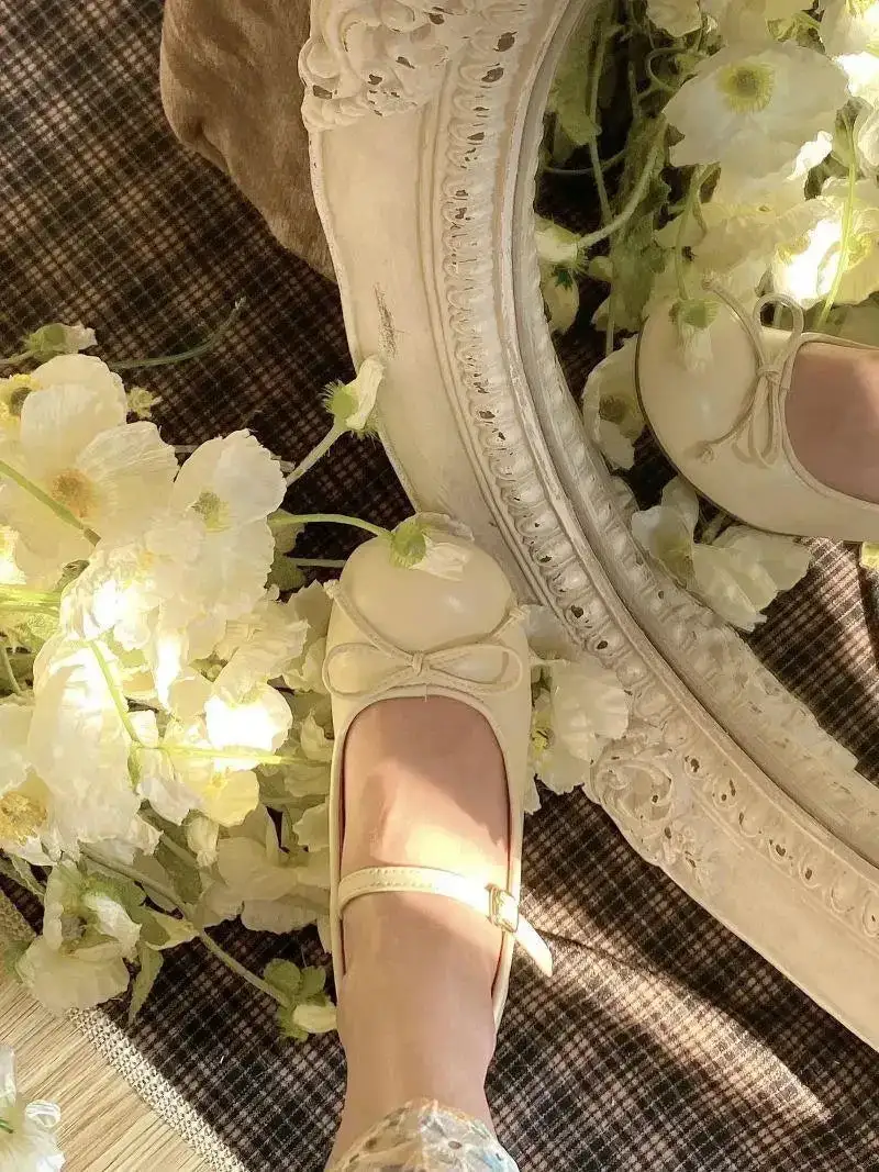 Bow-Detail Mary-Jane Round-Toe Flats