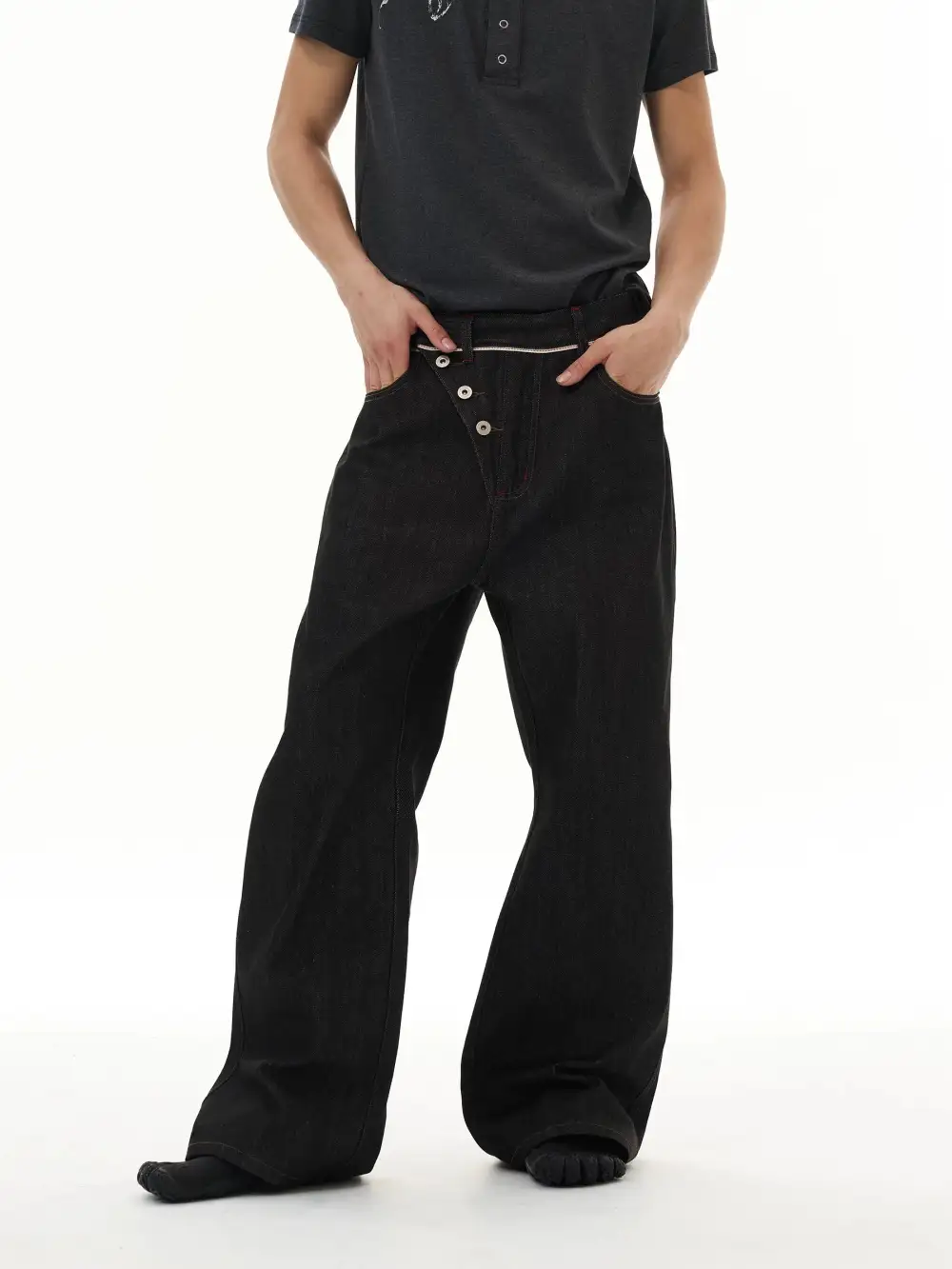 Wide-Leg Washed Contrast-Stitch Jeans