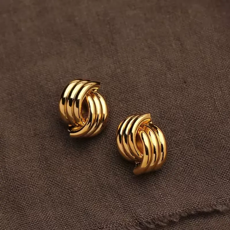 Fashion smooth-textured three-layer pattern women's earrings