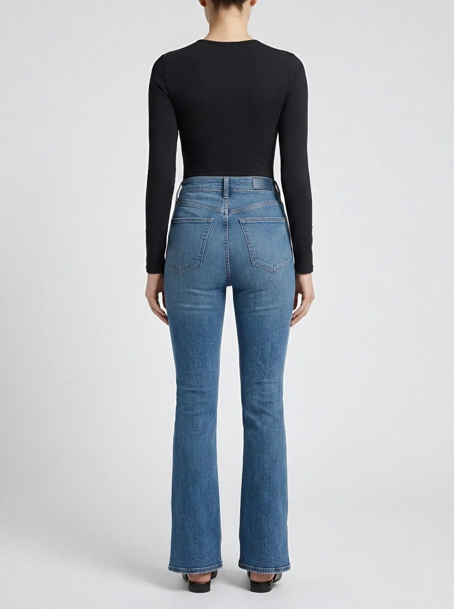 Statement High-Waist Stretch Women's High-Waist Stretch Flare Jeans
