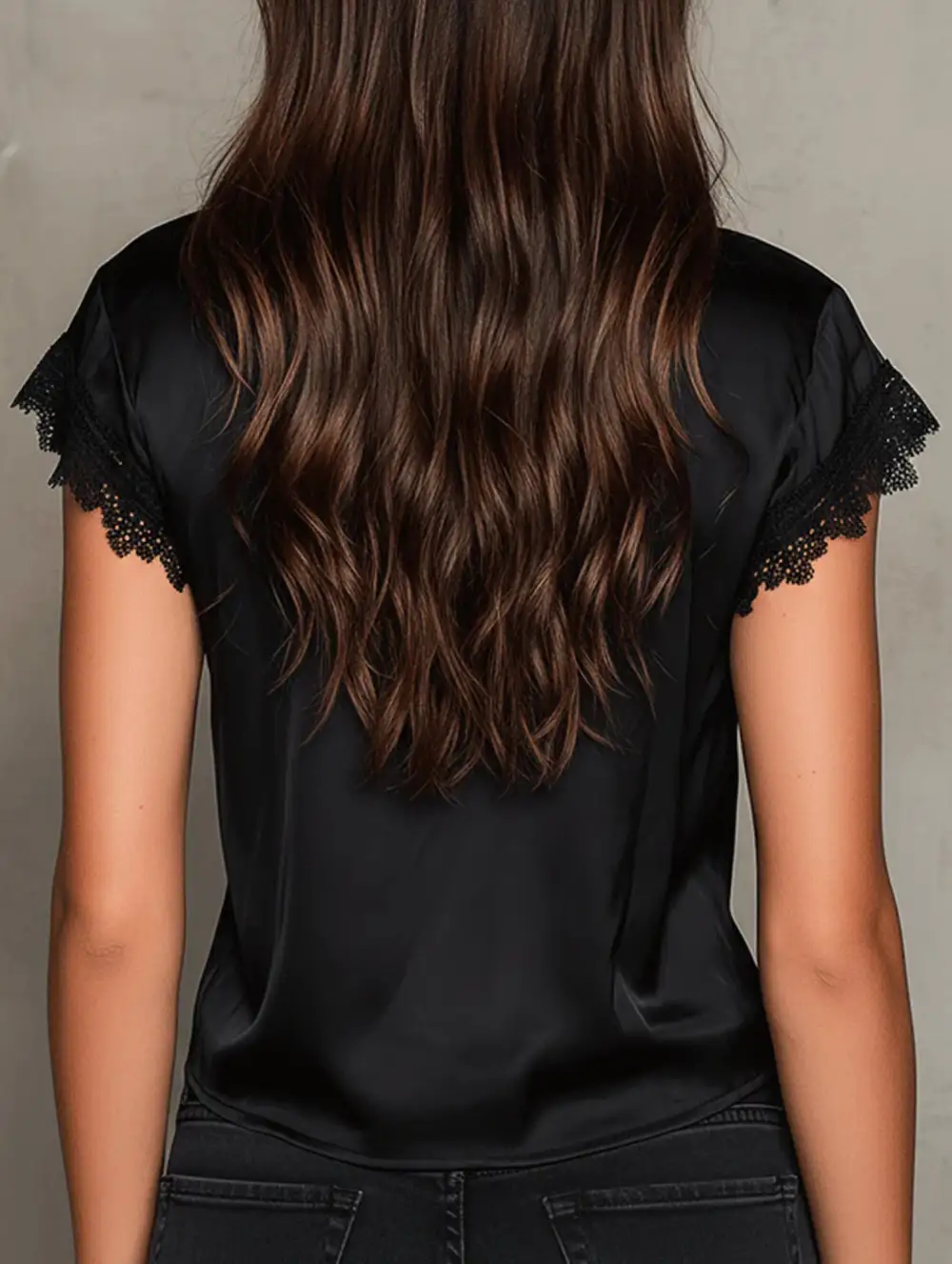 V Neck Lace Patch Short Sleeve Tee