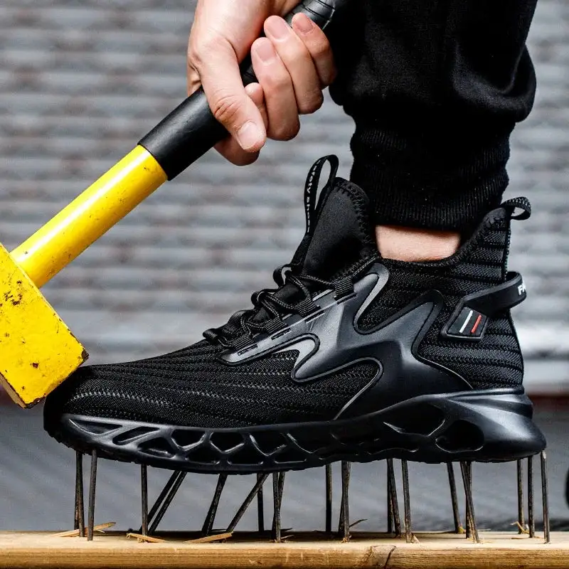 Men's Reinforced Toe Utility Boots