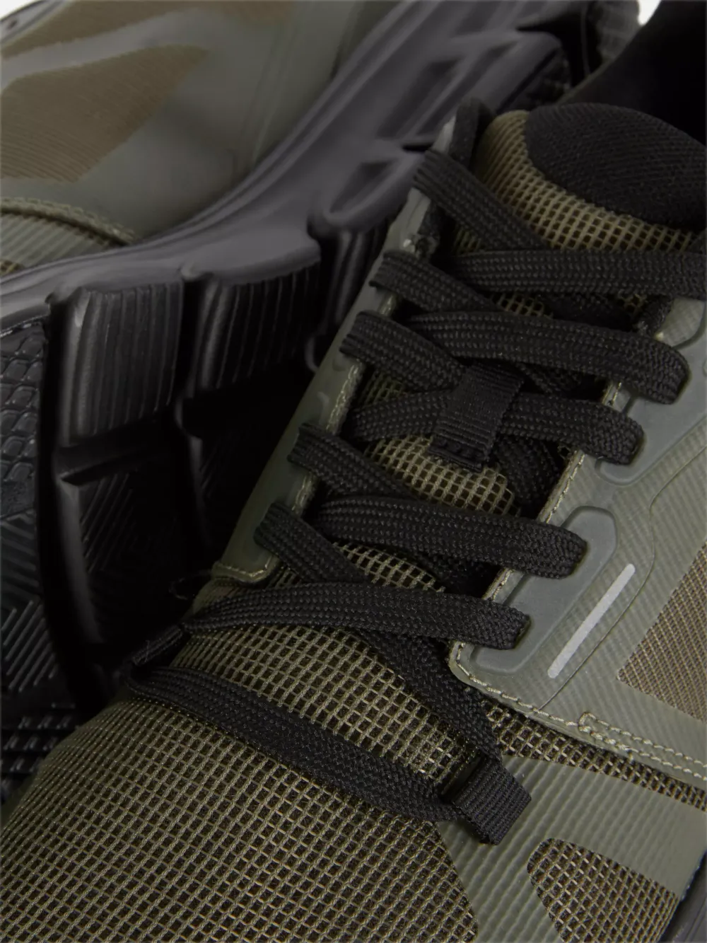 Minimalist Leisure Lightweight Heightening Sports Shoes