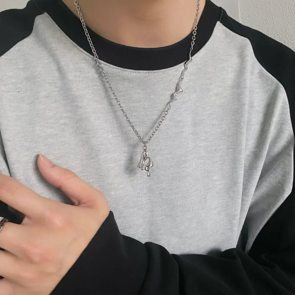 Melted Pendant Chain Necklace