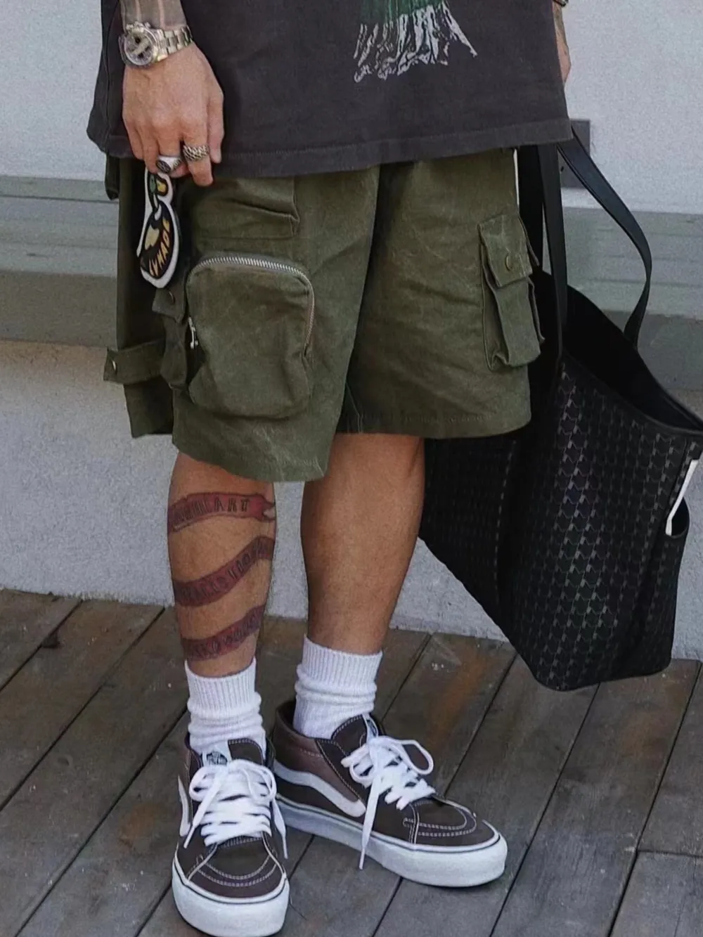 Relaxed Utility Pocket Casual Shorts