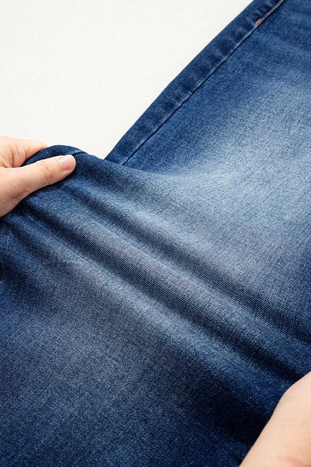 Blue Raw Hem Barrel Jeans