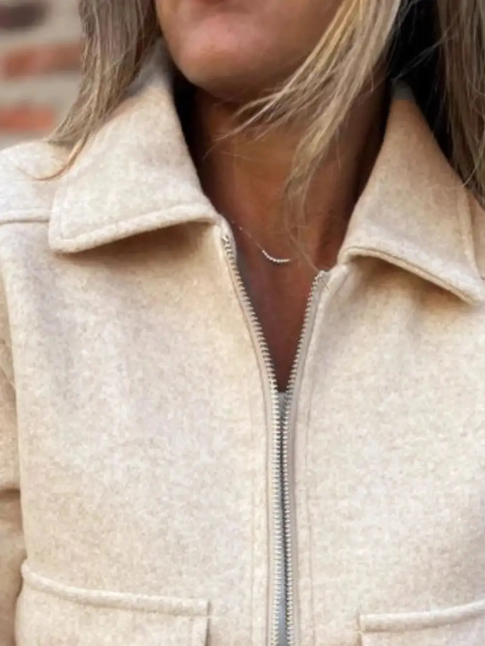 Easygoing Zip-Up Pocketed Jacket