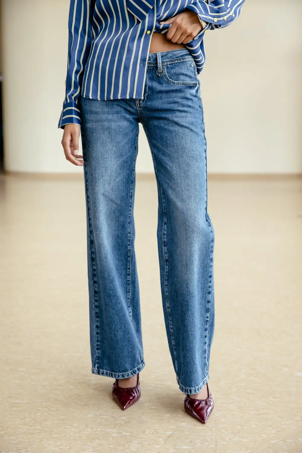 Women's Versatile Simple Denim Jeans