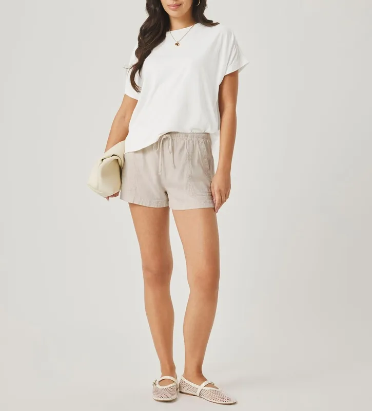 Textured Gentle Short Shorts