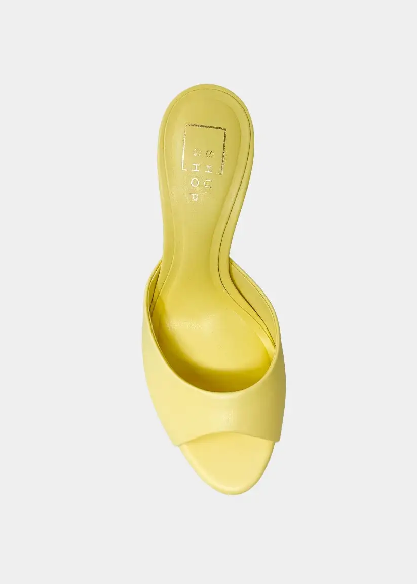 Low Heel Clean Line Sandals
