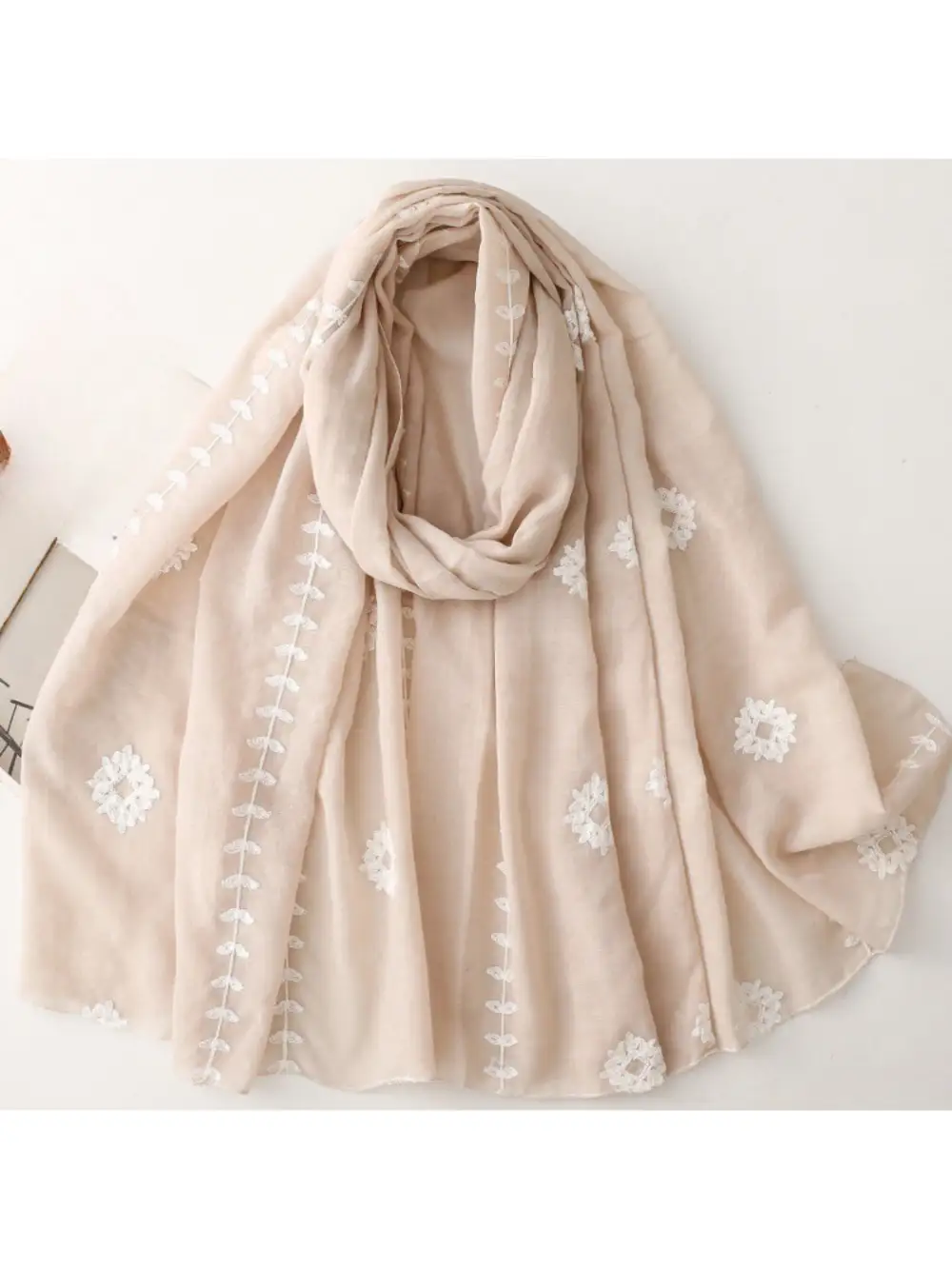 Modern Motif Trim Soft Scarf