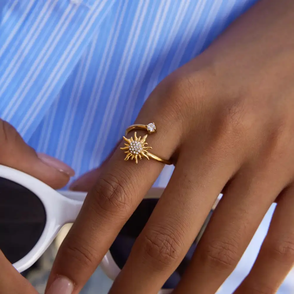 Adjustable Zircon Sun Bypass Ring
