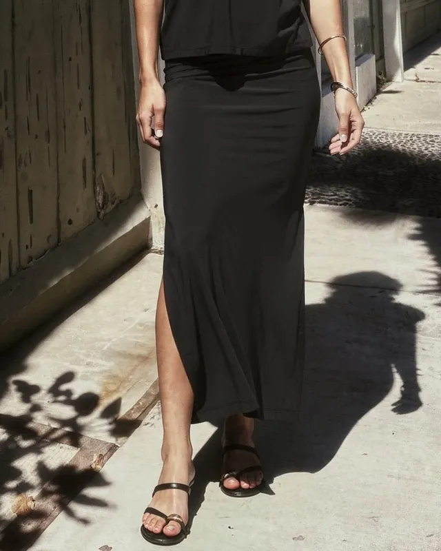 Modern Sunsoft Midi Skirt