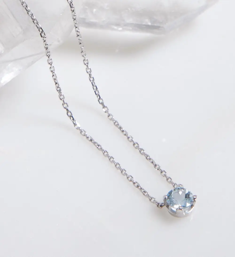 Prong Set Solitaire Aquamarine Necklace