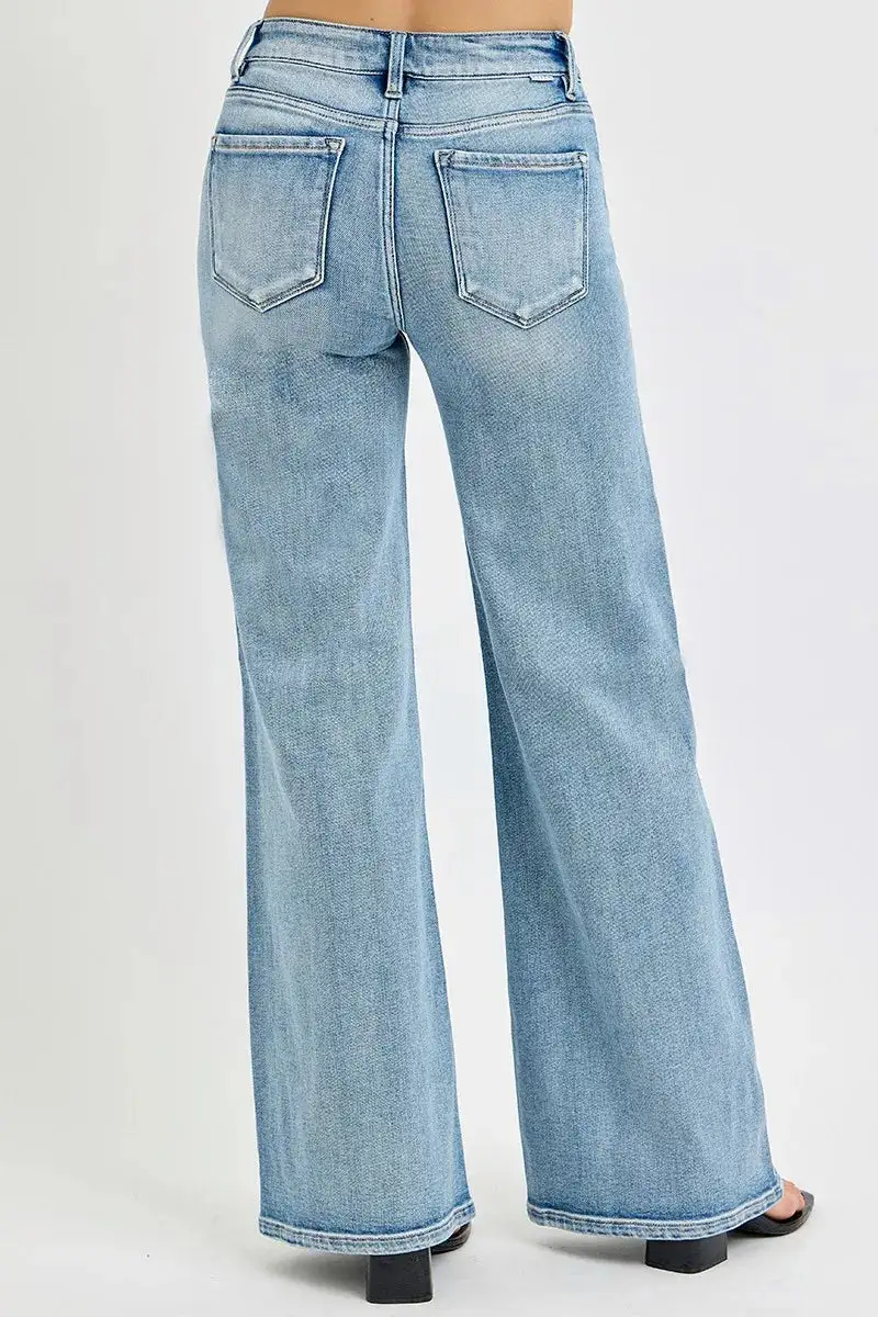 Casual Mid Rise Wide Leg Pocketed Denim Jeans