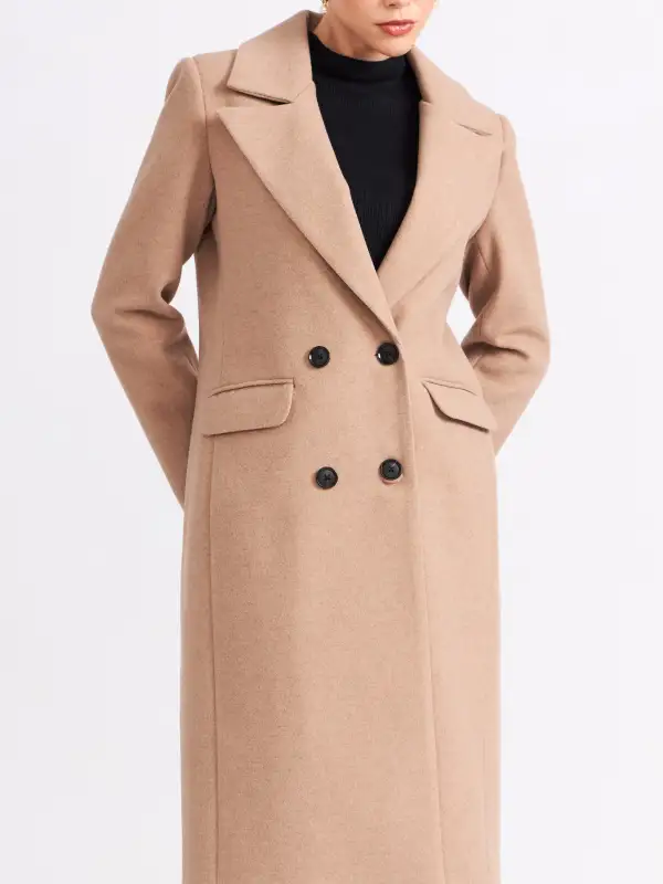 Loose-Fitting Long Coat
