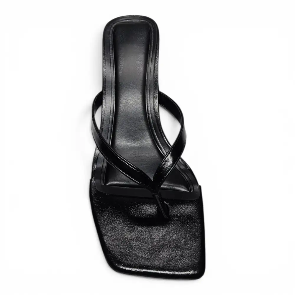 Align Thong Kitten Heel