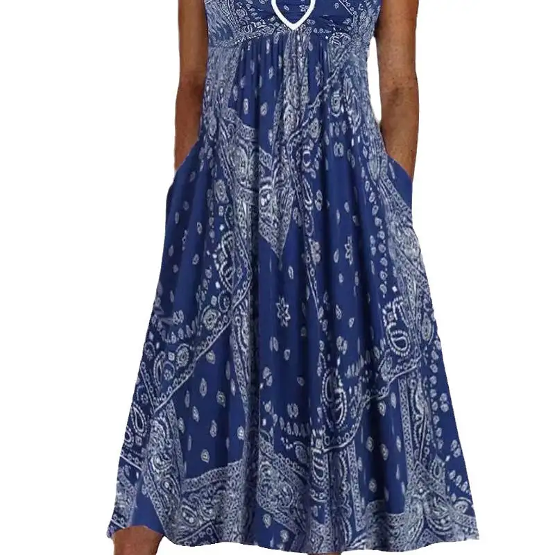 Women's A-Line Sleeveless Paisley Pocketed Maxi Dress