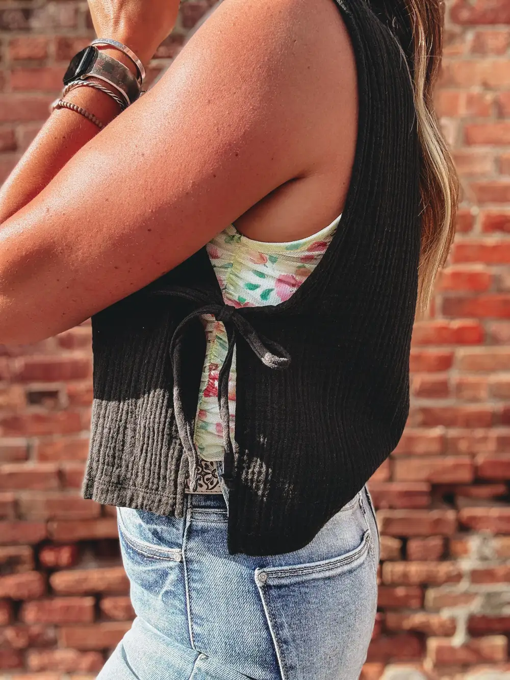 Ruffle Shoulder Cropped Tank Top