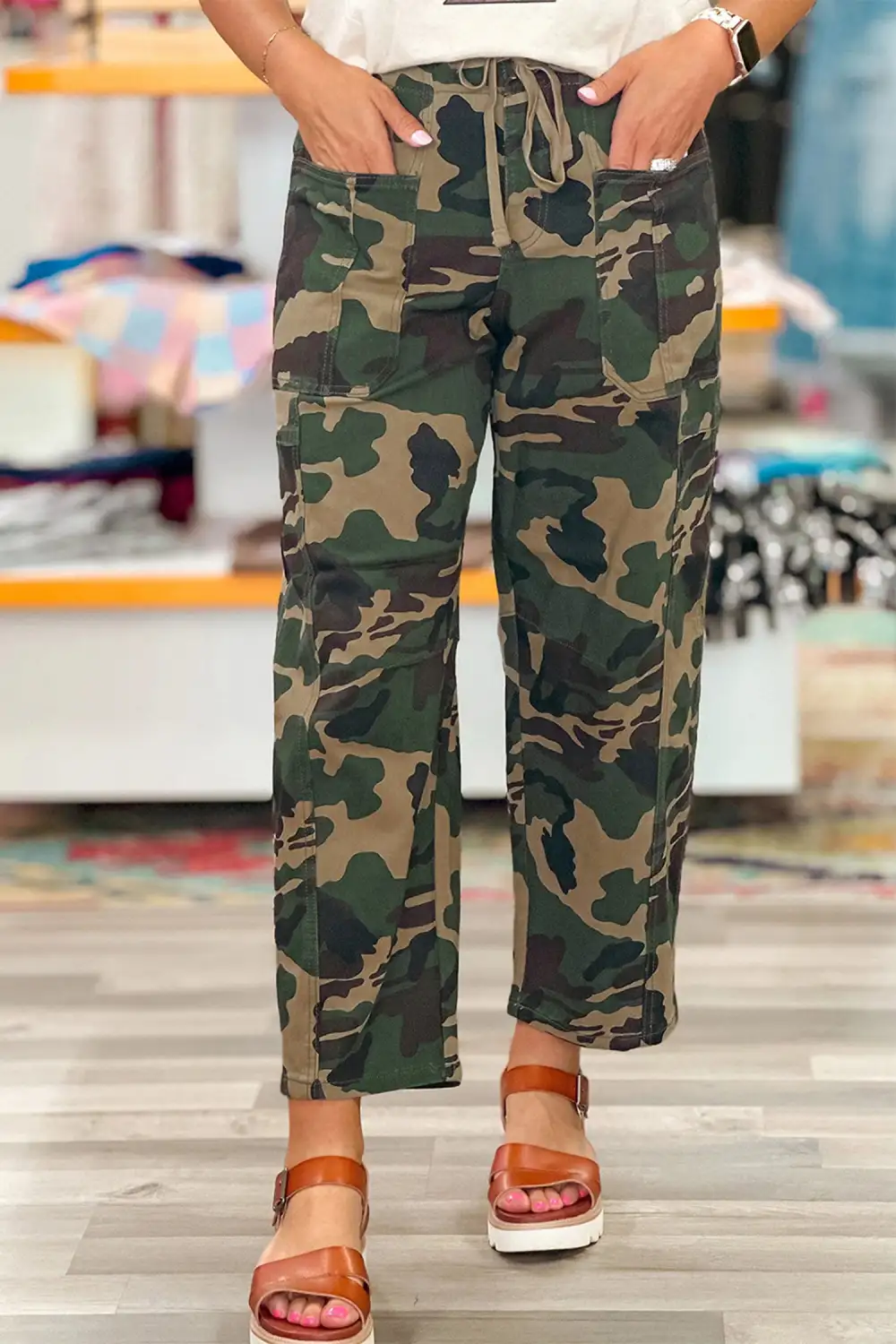 Women's Camouflage Print Drawstring Patch Pocket Ankle Length Jeans