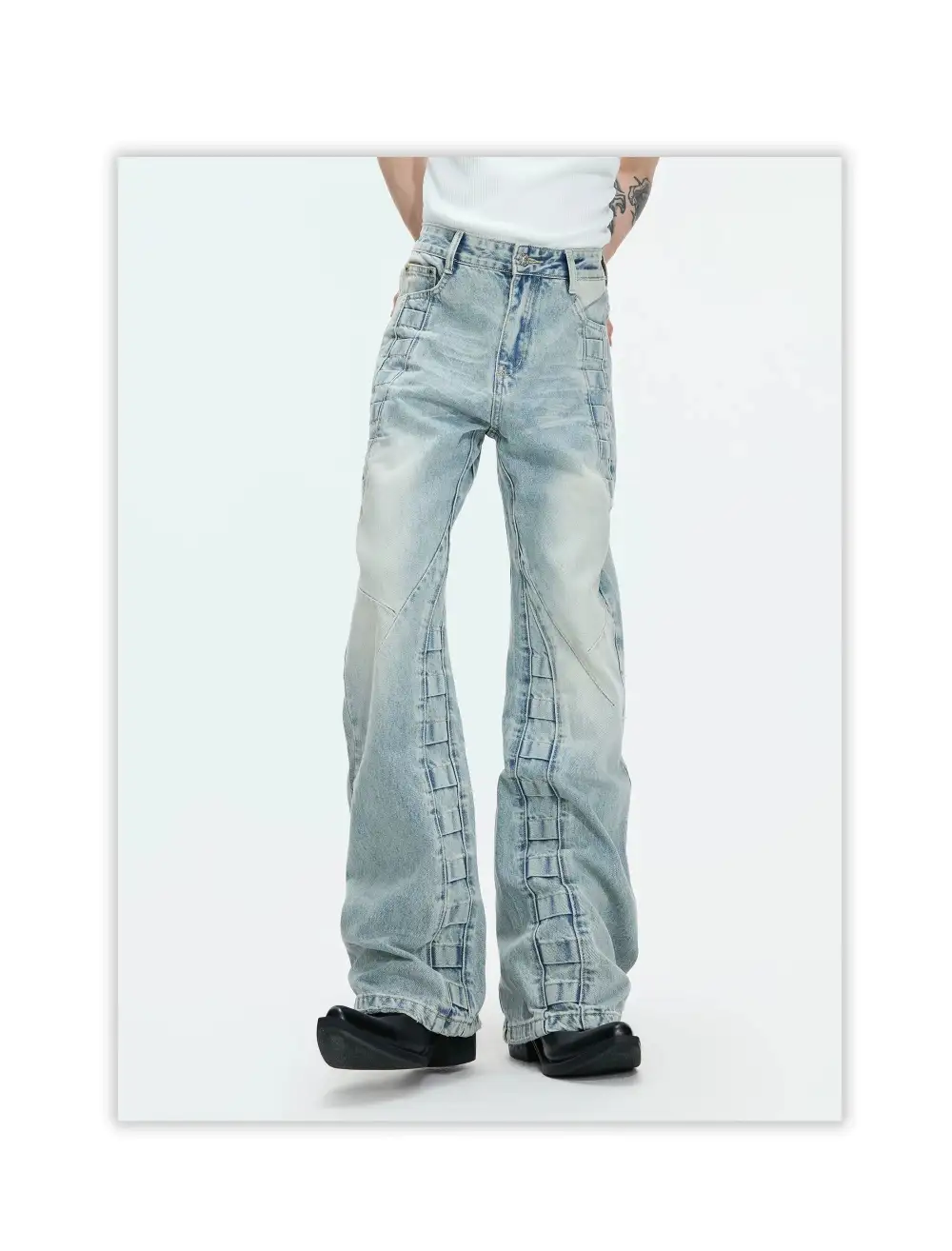 Paneled Seam Wide Leg Jeans
