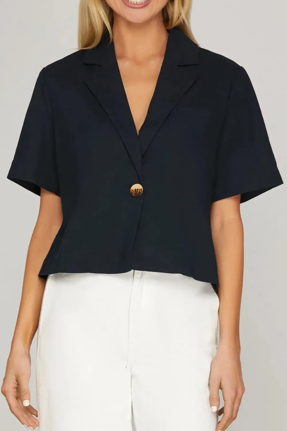 Women’s Short Sleeve Blazer