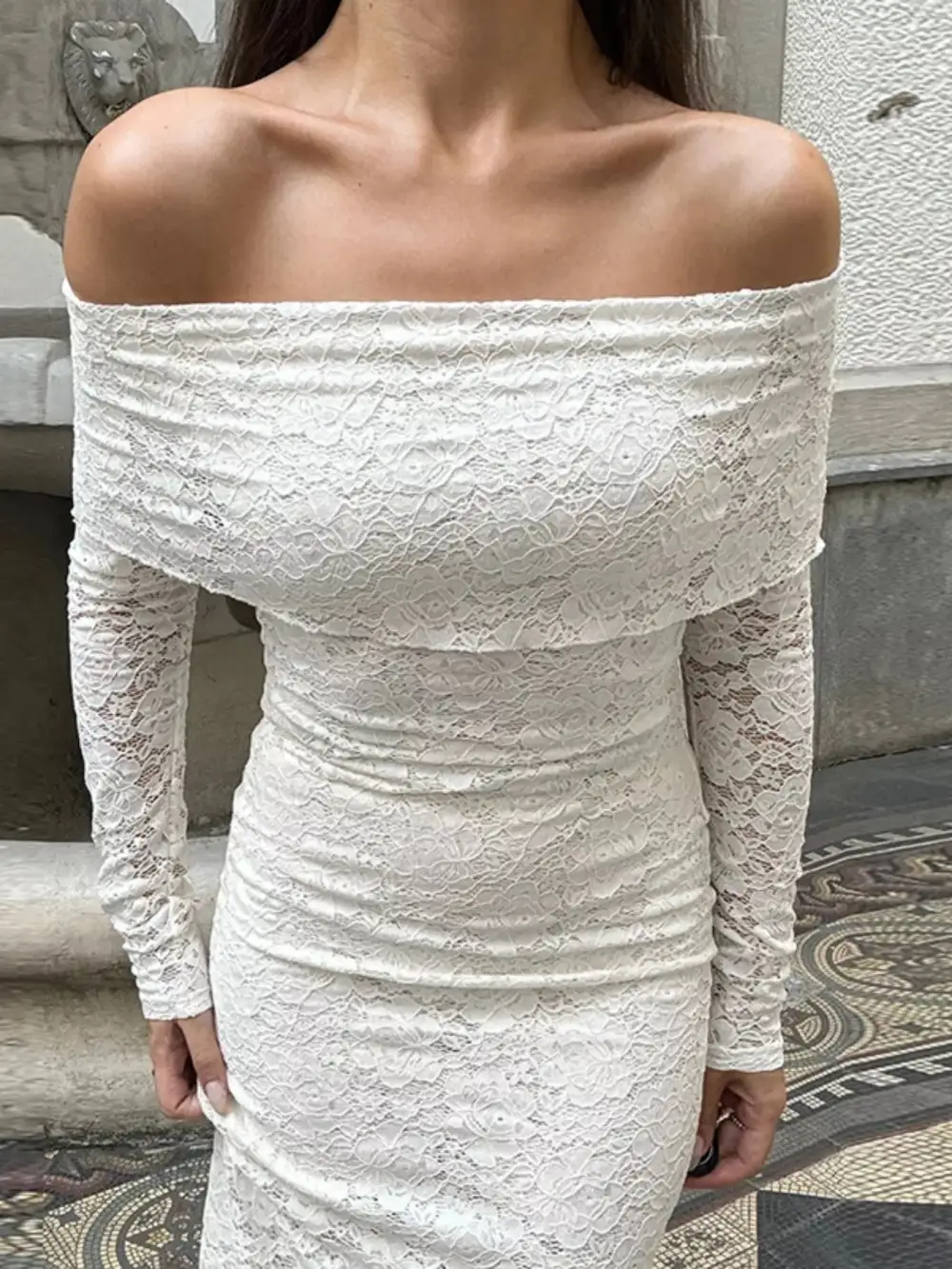 Relaxed Shape Lace Maxi Dress