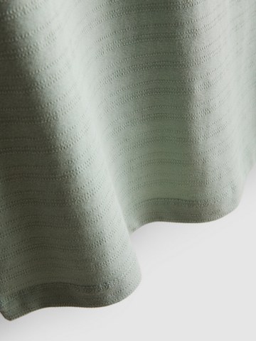 7-15yrs | Cotton Blend Textured T-Shirt detail 2