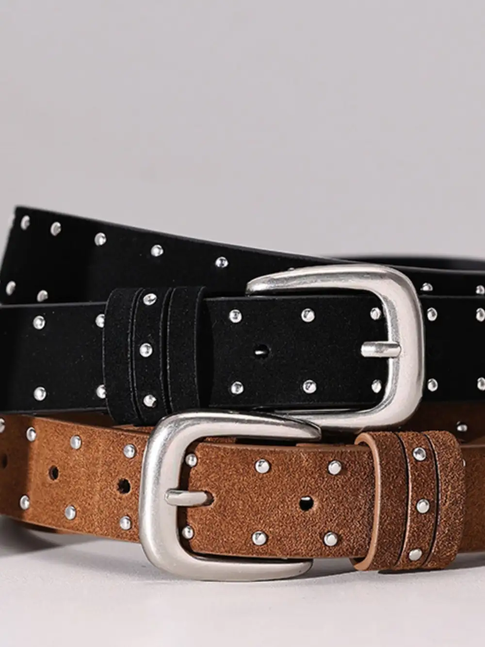 Studded Classic Buckle Belt