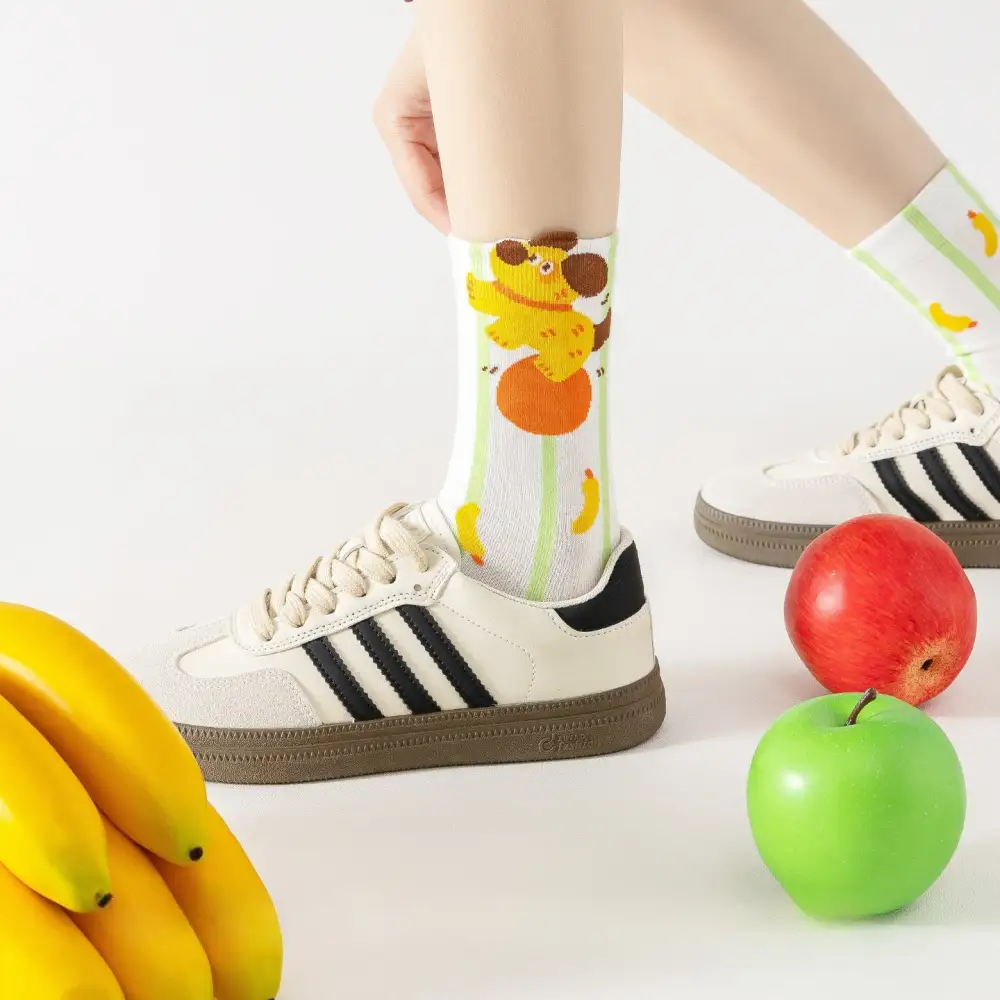 Wavy Stripe Cat Print Crew Socks
