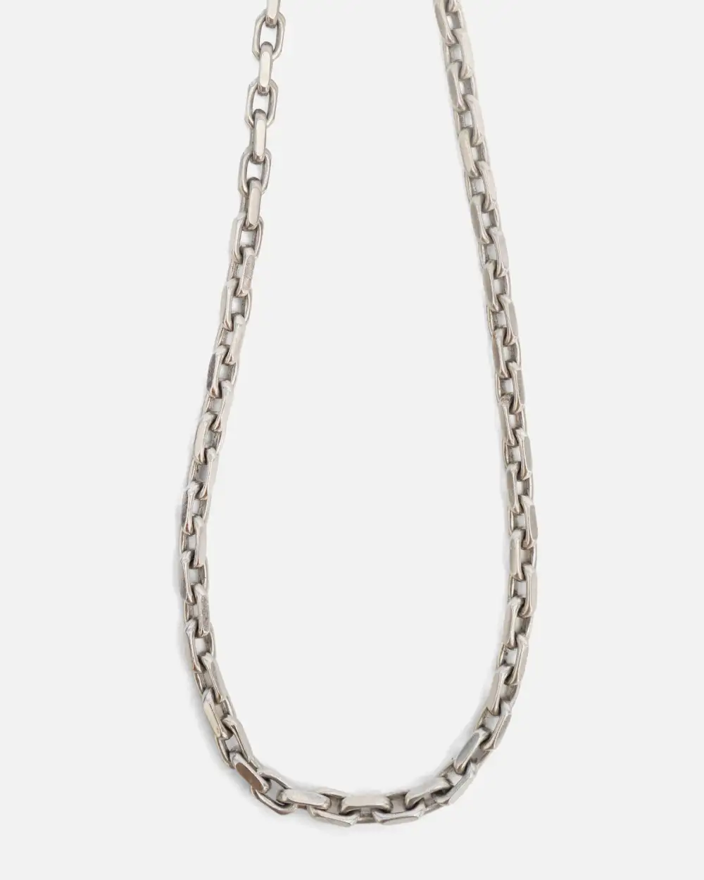 Streamlined Chain Necklace