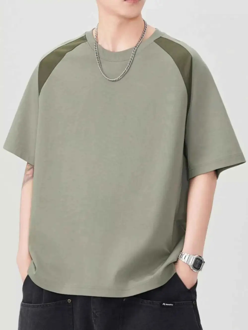 Contrast Round Neck Short Sleeve T-Shirt