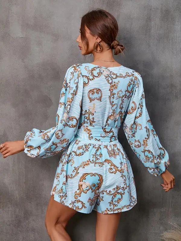 Hollowed Out Long Sleeved V Neck Shorts