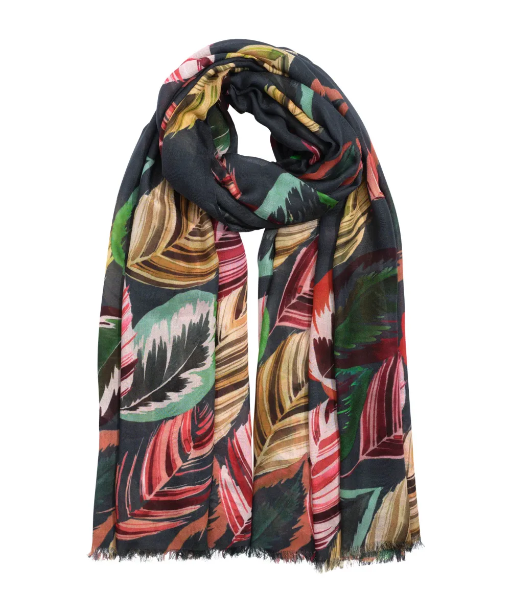 Casual Style Falling Leaves Scarf