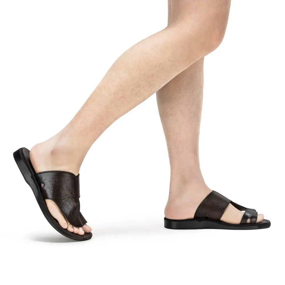 Modern Leather Toe Strap Sandals