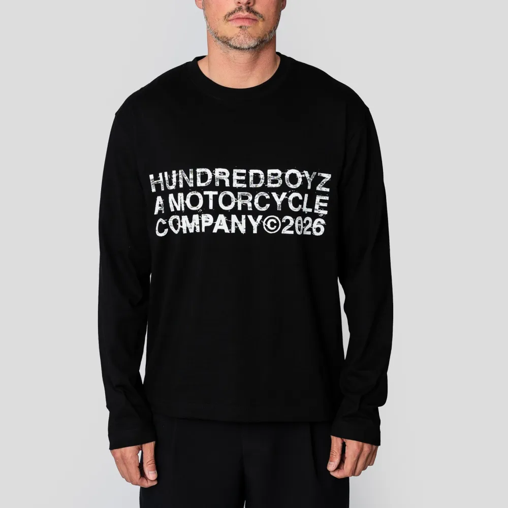 Essential Long Sleeve T-Shirt