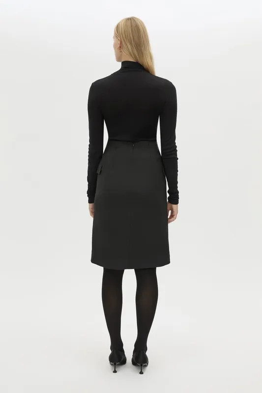 Black Tailored Midi Skirt