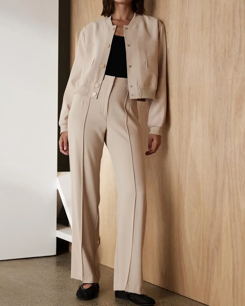 Buttoned Cropped Jacket