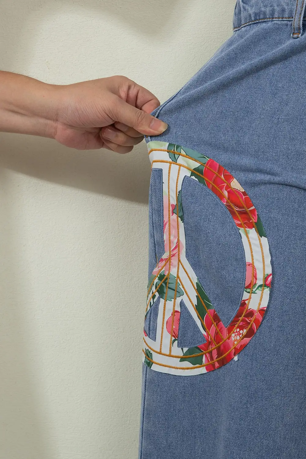 Women's Floral Peace Sign Embroidered Patch Wide Leg Jeans