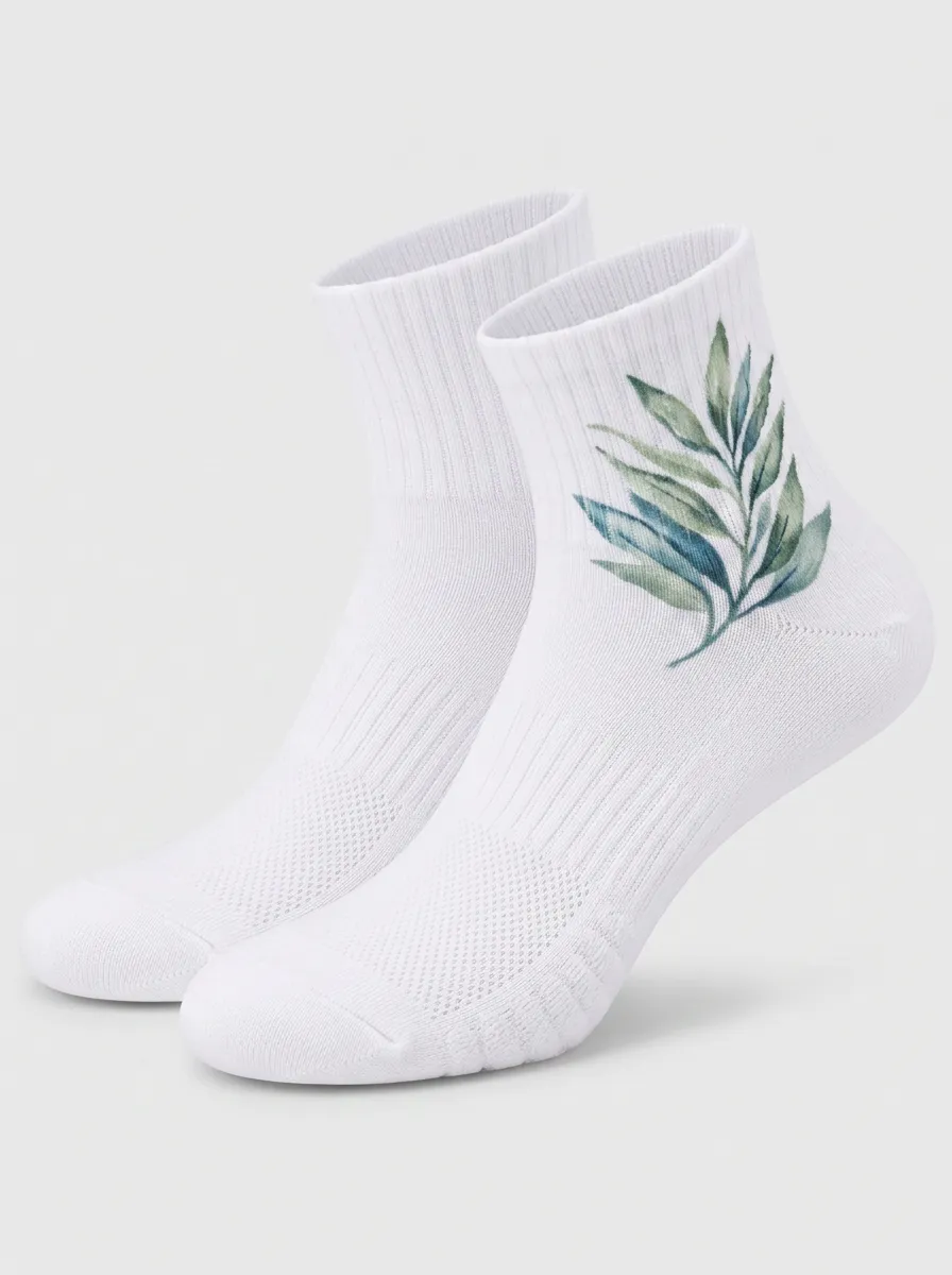 White Outdoor Botanical Leaf Graphic Fitness Ankle Socks